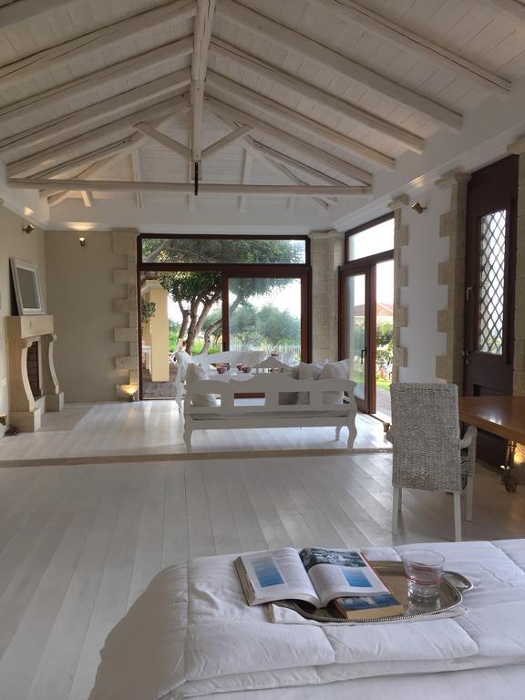 Icons Sea Of Crete Villa Малиа Екстериор снимка