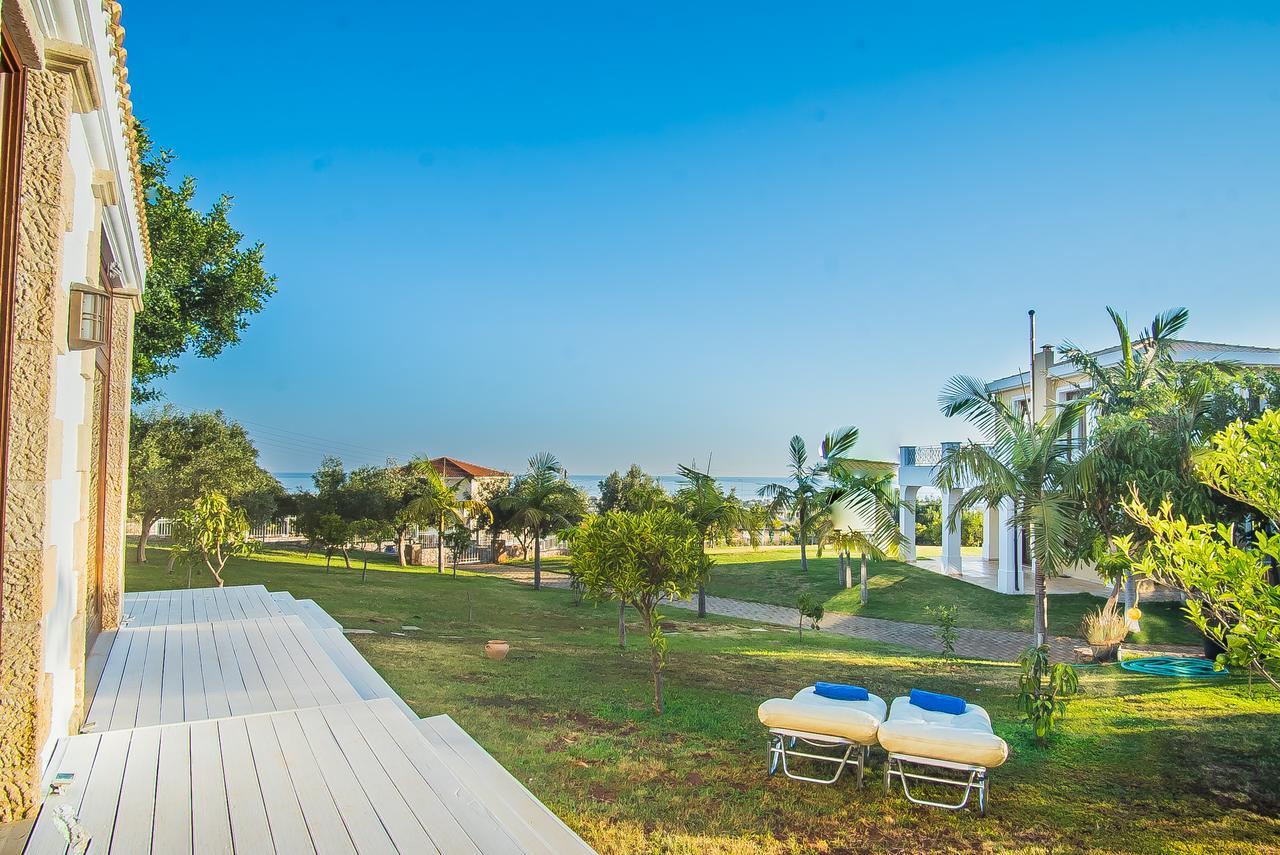 Icons Sea Of Crete Villa Малиа Екстериор снимка