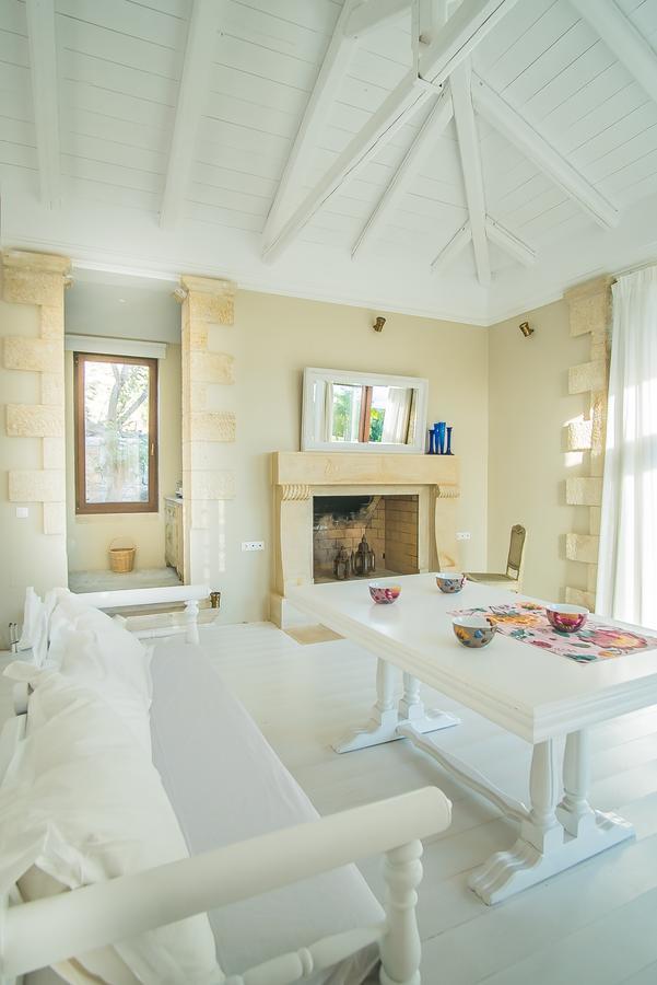 Icons Sea Of Crete Villa Малиа Екстериор снимка